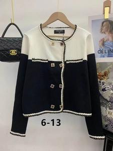 Chanel Women's Sweater 175